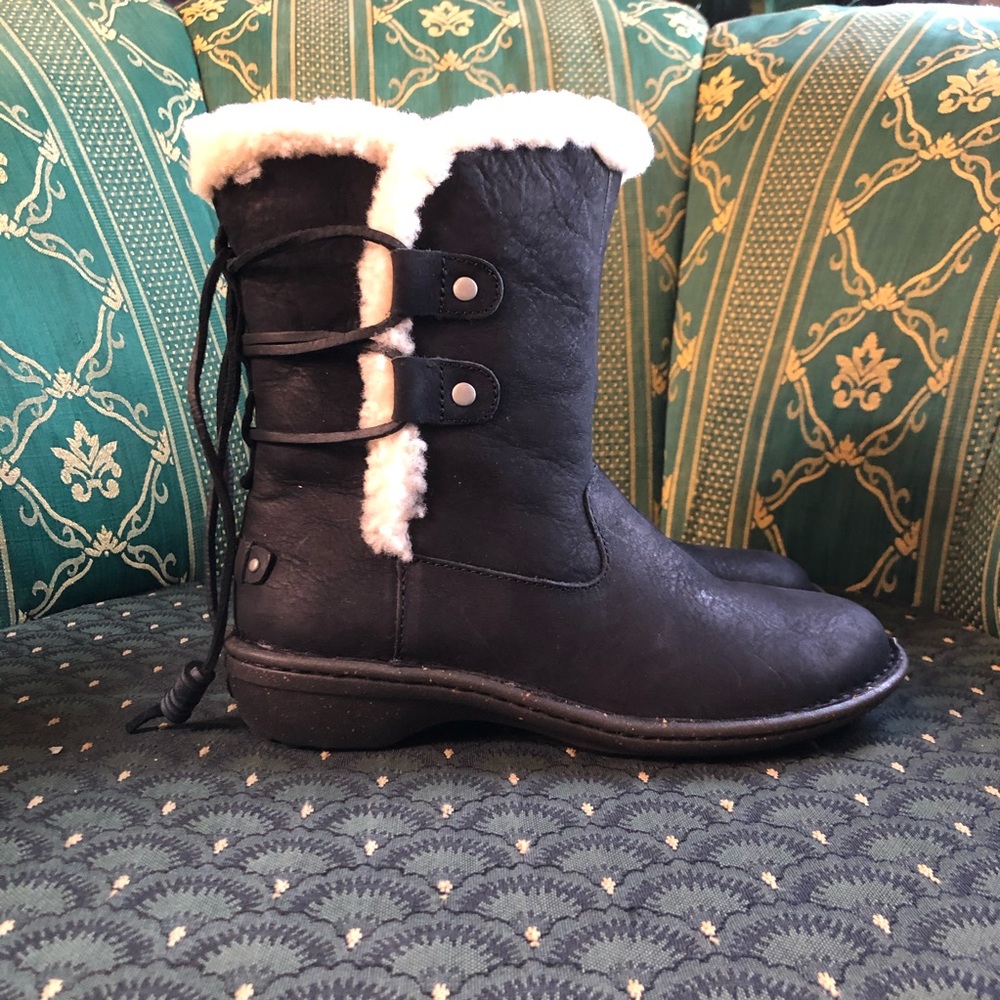 Never Worn - Black UGG Boots